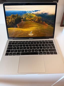 Macbook air 13 tum (2019)