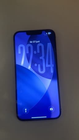 iPhone 13  - bra S kick.
