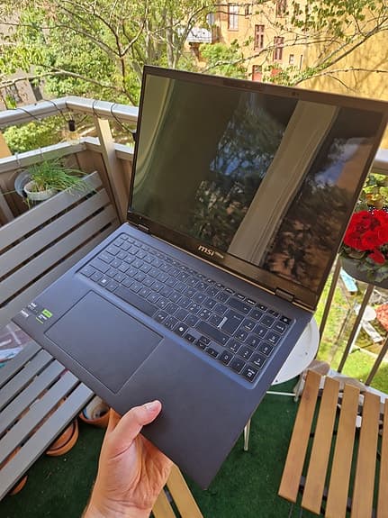 MSI Stealth 16"