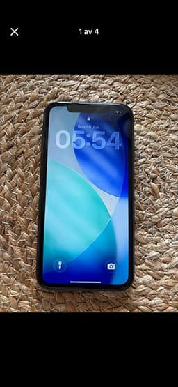 iPhone 11