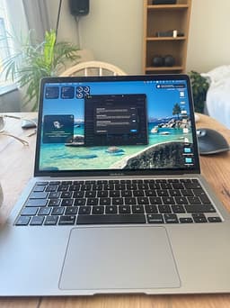 Apple MacBook air M1(2020) 13 tum silver