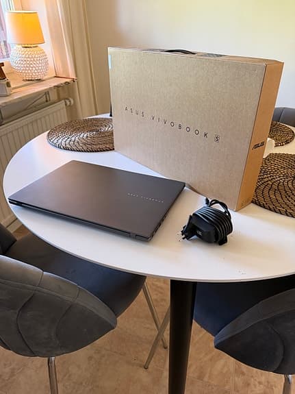 Asus Vivobook S 16"