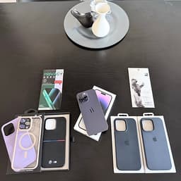 iPhone 14 Pro Max 128 GB Deep Purple och massa tillbehör