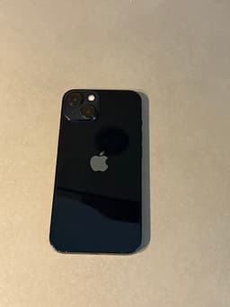 Apple iPhone 13 128 GB svart