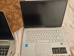 Acer Swift 3 i3/8/256