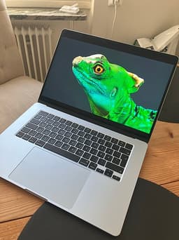 Apple MacBook air m4 15 tum laptop