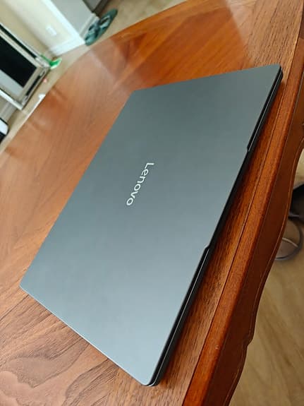 Lenovo IdeaPad Slim 14" Ultra