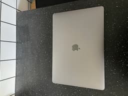 MacBook 2019 Pro