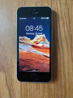 Apple iPhone SE 128 GB