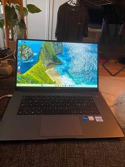 Huawei MateBook D 15 - nyskick