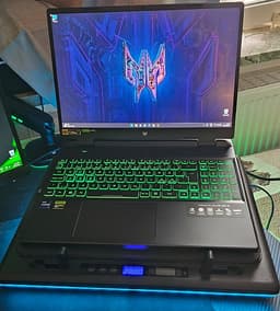 Acer Predator Helios Neo 16 (i9 / RTX 4070 / 32GB / 1TB) + Llano Laptop Cooler
