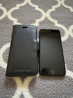 iPhone SE (2020) 64GB Svart