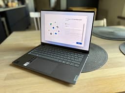 Lenovo Yoga Slim 7 Ultra 5-125H/16/512 14" bärbar dator