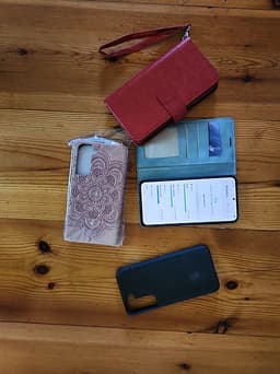 Samsung Galaxy S22+ plus i nyskick