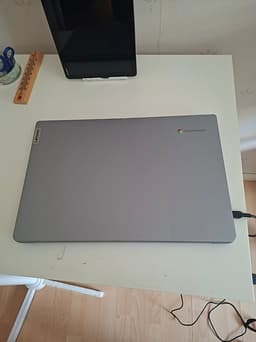 Lenovo Chromebook laptop 15 tum grå