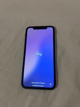 iPhone 11 (mikrofonen funkar ej)