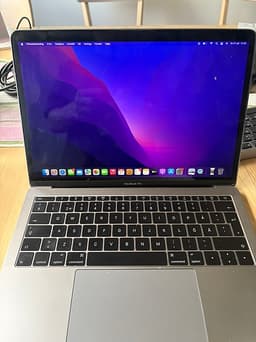 MacBook Pro 13” 2016 256 GB – fungerar utmärkt