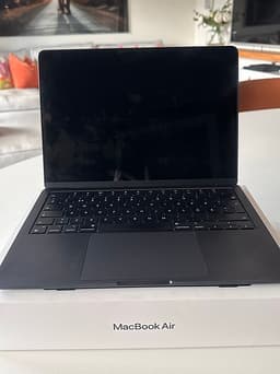 Apple MacBook Air 13” M2 Midnatt