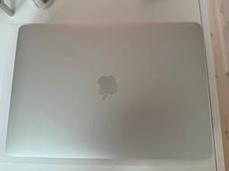 Apple MacBook Pro 13” (2019)