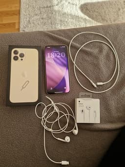 Apple iPhone 13 Pro Max mobil 128 GB guld + tillbehör