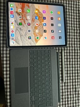 Apple iPad Pro 12,9 128 GB (6th gen)