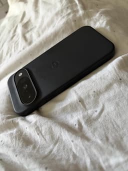 Pixel 10 128GB Obsidian (svart)