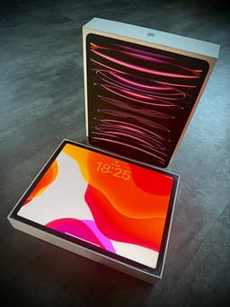 Apple iPad Pro surfplatta 12,9 tum 256 GB Wi‑Fi + Cellular