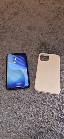 Apple iPhone 11 Pro 64 GB grå