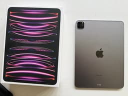 iPad Pro 11” M2