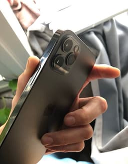 Apple iPhone 12 Pro 256 GB svart