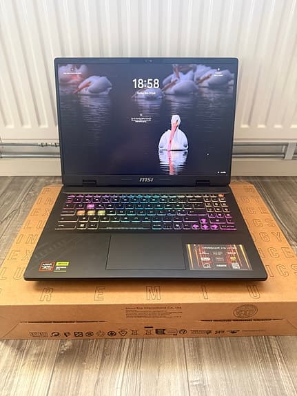 MSI Raider GE68HX 16"