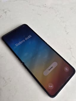 Samsung Galaxy Flip 6