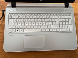 HP Pavilion laptop vit/silver 15 tum