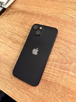 iPhone 13 128 GB svart