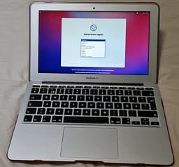 Apple MacBook Air 11" (A1465) – Nollställd & klar