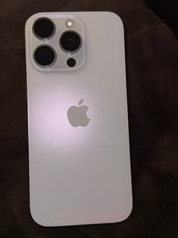 Apple iPhone 16 Pro 128 GB vit