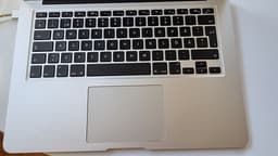 MacBook Air 13" (2017) – i5, 8 GB RAM, 128 GB SSD – mycket fint skick