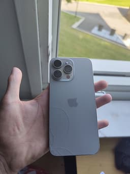 iPhone 15 pro max 256 gb 83 BH