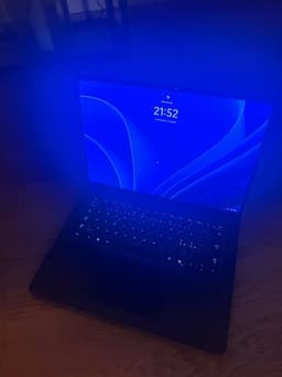 Surface Laptop 7 Copilot+ PC Qualcomm Snapdragon X Elite 32GB 1000GB 15"