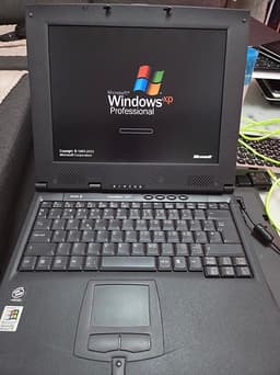 Acer TravelMate bärbar dator 14" svart med Windows XP