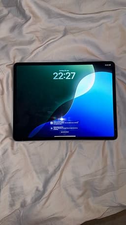 Apple iPad Air 13” (2025) 128 GB grå