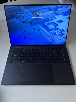 Dell Precision 5560 15,6" FHD+|Core i7-11850H|32GB|512GB SSD|RTX A2000 4GB