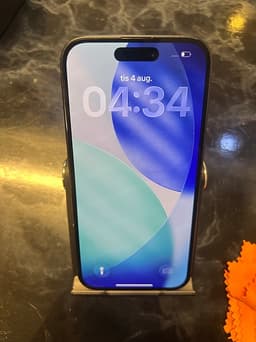Apple iPhone 15 256 GB svart