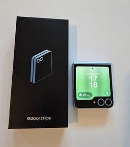 Samsung Galaxy Z Flip 6 256 GB ljusblå