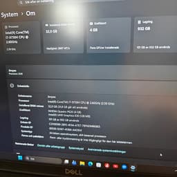 Dell Precision 3541 laptop i7 15 tum svart . Eventuellt  byte.