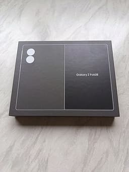 Samsung Galaxy Z Fold 8