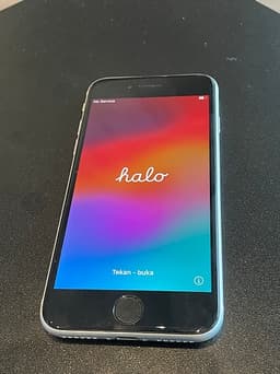 Apple iPhone SE 64 GB vit