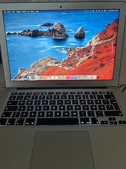 Apple MacBook Air 13" laptop 2017