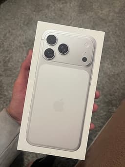 Apple iPhone 17 Pro Max mobiltelefon silver