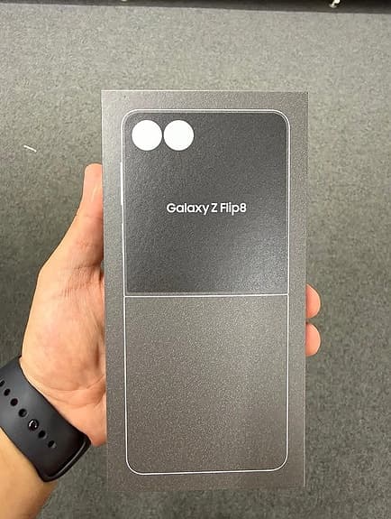 Samsung Galaxy Z Flip8